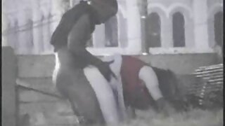 Mini yaşlı lezbiyen porn kristal: Yeni Asya hissediyorum. Çift