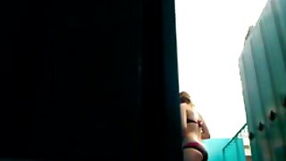 Hottie büyük yuvarlak lezbiyen grup porno göt traş