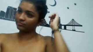 Yankee Bayan vi onu kedi ile oynuyor lezbiyen sex porno