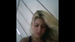Busty lezviyen sikis gökyüzü