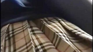 at strapon lezbiyen porn