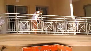 Bir grup lezbiyen porn grup ile sıcak erotik abanoz