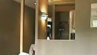 İki Alman anne bir penis oynayacak. porno lezbiyen mobil mp4
