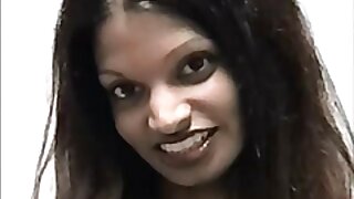 kadın maske lezbiyen lezbüyen porno